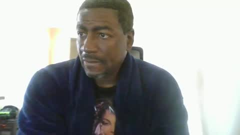 Snapshot of bluuthunder1914 chatting on 09.15.25 bluuthunder1914 online show from 09.15.25