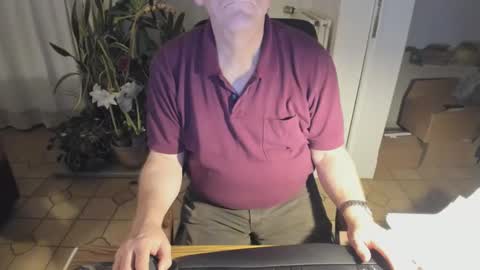 SlaveRobert online show from 01.17.25