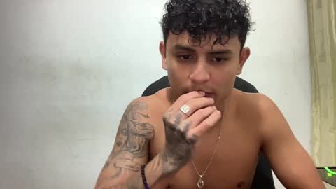 Bob  INDEPENDENT MODEL online show from 12.22.24