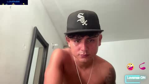 Bob  INDEPENDENT MODEL online show from 12.19.25