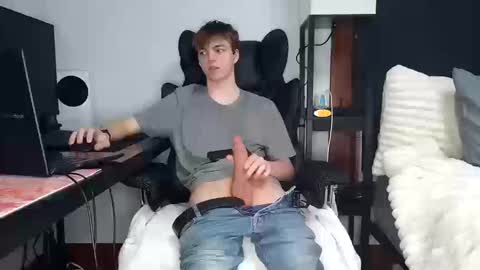 bobby72738 online show from 10.10.25