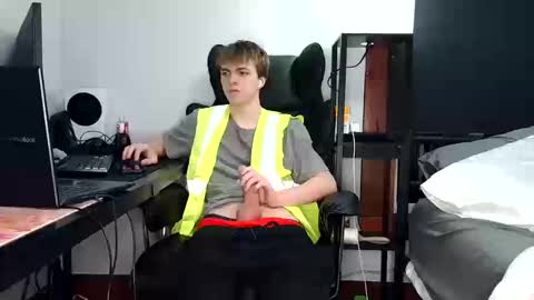 bobby72738 online show from 10.13.25