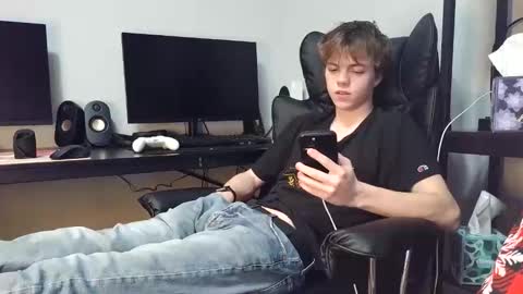 bobby72738 online show from 11.25.25