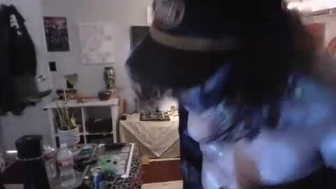 Snapshot of bobbyq2969 chatting on 10.07.25 bobbyq2969 online show from 10.07.25