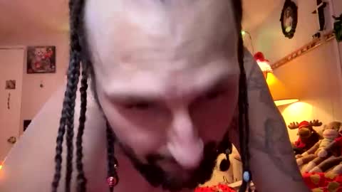 Snapshot of bobbyq2969 chatting on 11.18.25 bobbyq2969 online show from 11.18.25