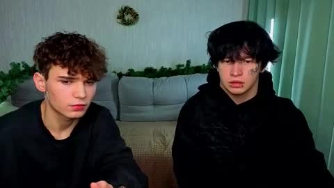 ALEXPVT IS OPEN online show from 12.14.25