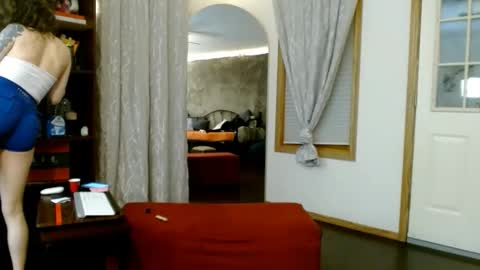 Snapshot of bombshellbaeby chatting on 02.22.26 BombshellBaeby online show from 02.22.26