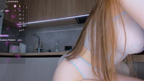 Olly online show from 12.15.24