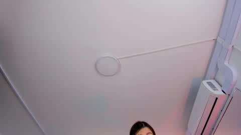 Bonnie  online show from 02.25.25