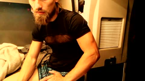 Bonnie and Clyde online show from 08.05.26