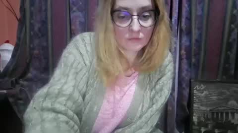 Snapshot of bonnie_fuck_clyde chatting on 12.28.24 Bonnie Fuck Clydes online show from 12.28.24