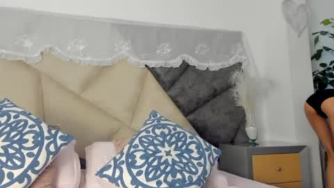 Snapshot of bonniecute_ chatting on 01.24.25 online show from 01.24.25