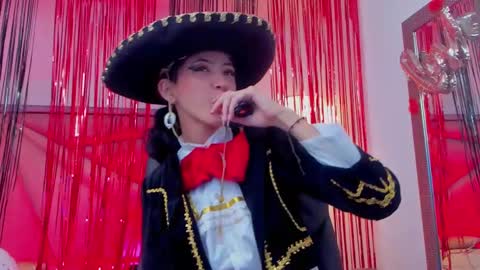 Snapshot of bonniecute_ chatting on 02.15.25 online show from 02.15.25