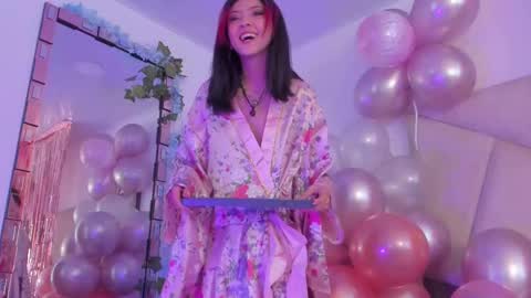 Snapshot of bonniecute_ chatting on 03.09.25 online show from 03.09.25