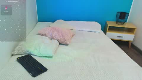 Bonnie  online show from 01.06.25