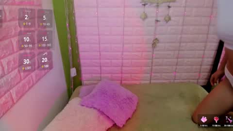 Bonnie  online show from 01.08.25