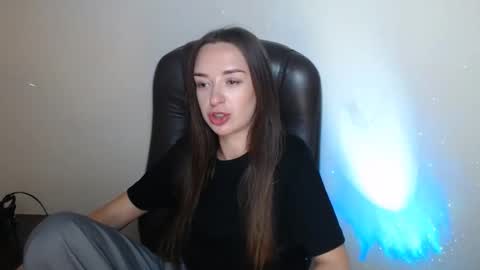 Snapshot of bonniexxx_ chatting on 06.01.26 Bonnie online show from 06.01.26