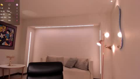 Bonny online show from 10.18.25