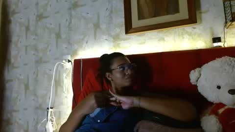 Snapshot of bonvivantb chatting on 01.14.25 Queen Bon Vivantt online show from 01.14.25