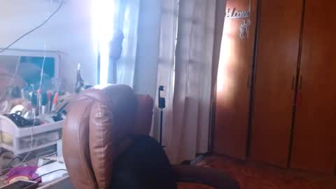 Snapshot of bonvivantb chatting on 02.20.25 Queen Bon Vivantt online show from 02.20.25