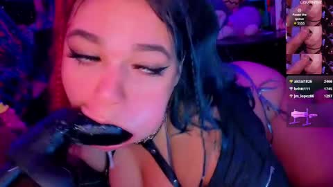 Snapshot of booboosperfectfacefuck chatting on 10.04.25 Nova  sub to my fan club for free pms and sexy sloppy videos  online show from 10.04.25