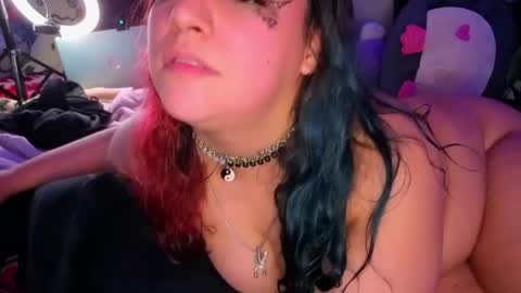 Snapshot of booboosperfectfacefuck chatting on 05.25.26 Nova sub to my fan club for free pms and sexy sloppy videos online show from 05.25.26