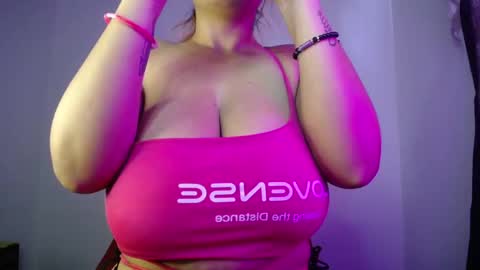 KIM     online show from 10.08.25