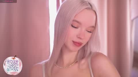 Snapshot of boobybliss chatting on 07.10.26 Alina online show from 07.10.26