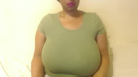 boobyqueen online show from 09.10.25