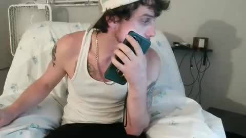 Snapshot of boogieflexxx chatting on 10.05.25 boogieflexxx online show from 10.05.25