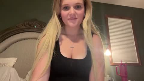 booksnlooksgirl online show from 12.02.24