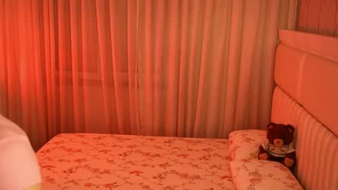 boootyfrytti online show from 04.19.26