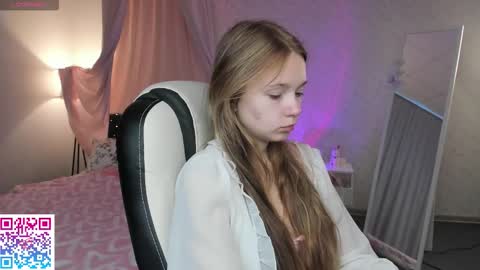 Snapshot of booozekirs_ chatting on 09.27.25 Milena online show from 09.27.25