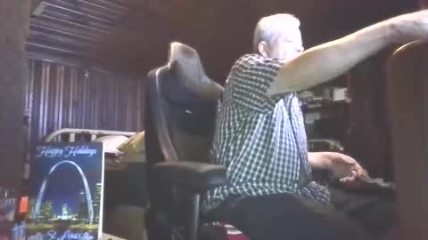 Snapshot of booshy chatting on 05.26.26 Booshwa online show from 05.26.26