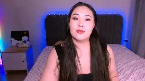 Mona online show from 02.24.26