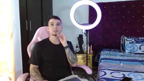 booyhott_ online show from 11.05.25