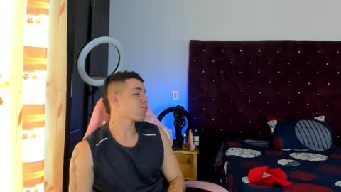 booyhott_ online show from 11.28.25