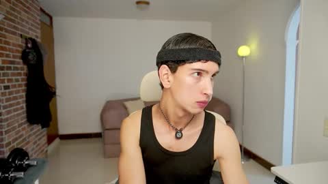 Snapshot of boream_ chatting on 02.05.26 Bream online show from 02.05.26