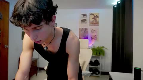 Snapshot of boream_ chatting on 03.19.26 Bream online show from 03.19.26