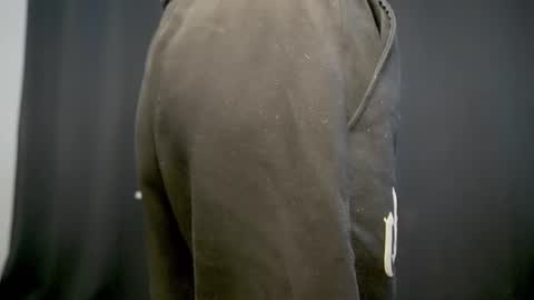 Snapshot of boream_ chatting on 03.20.26 Bream online show from 03.20.26