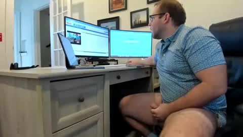 Boredhorndog online show from 01.28.25