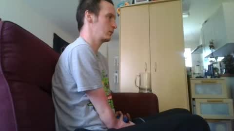 Snapshot of boredlul chatting on 06.18.26 boredlul online show from 06.18.26