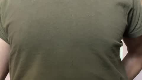 Snapshot of borisvian75019 chatting on 06.01.26 HornyBoo online show from 06.01.26