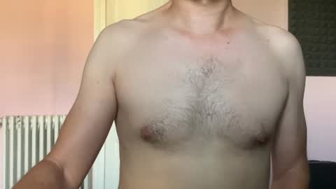 Snapshot of borisvian75019 chatting on 06.25.26 HornyBoo online show from 06.25.26