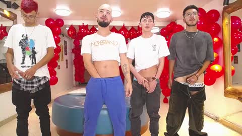 THOMAS AND DAMIAND online show from 02.04.25