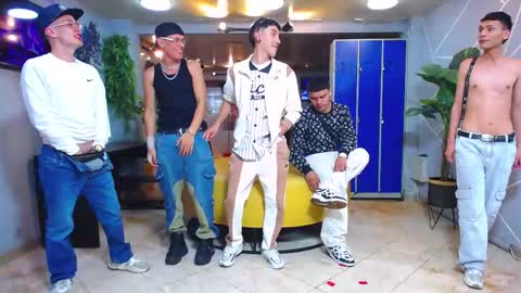 THOMAS AND DAMIAND online show from 10.05.25