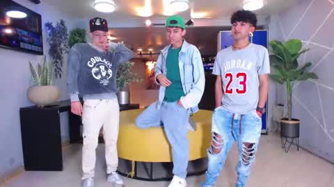 THOMAS AND DAMIAND online show from 10.15.25