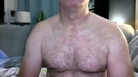 Snapshot of bose36 chatting on 10.18.25 bose36 online show from 10.18.25