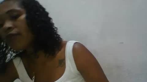 Snapshot of botoelia chatting on 12.15.25 botoelia online show from 12.15.25