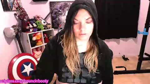 Pumpkin Butt online show from 11.03.25